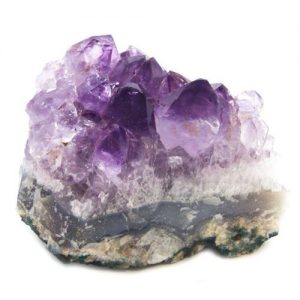 amethyst healing properties - crystals for centering