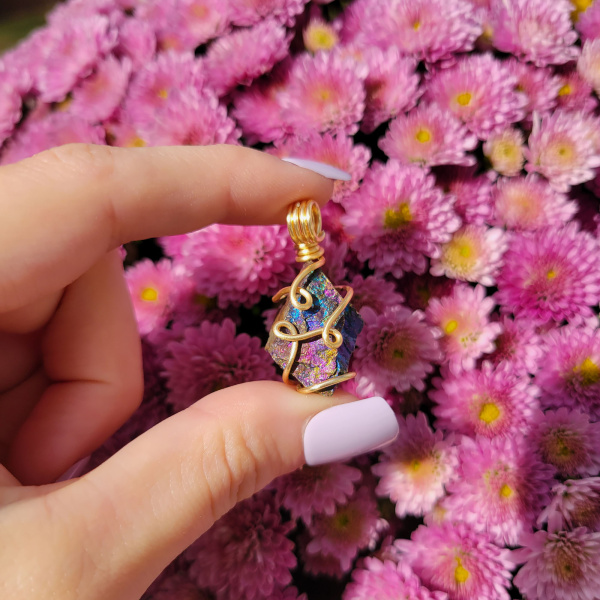 Peacock Ore Wire Wrapped Pendant - Image 10