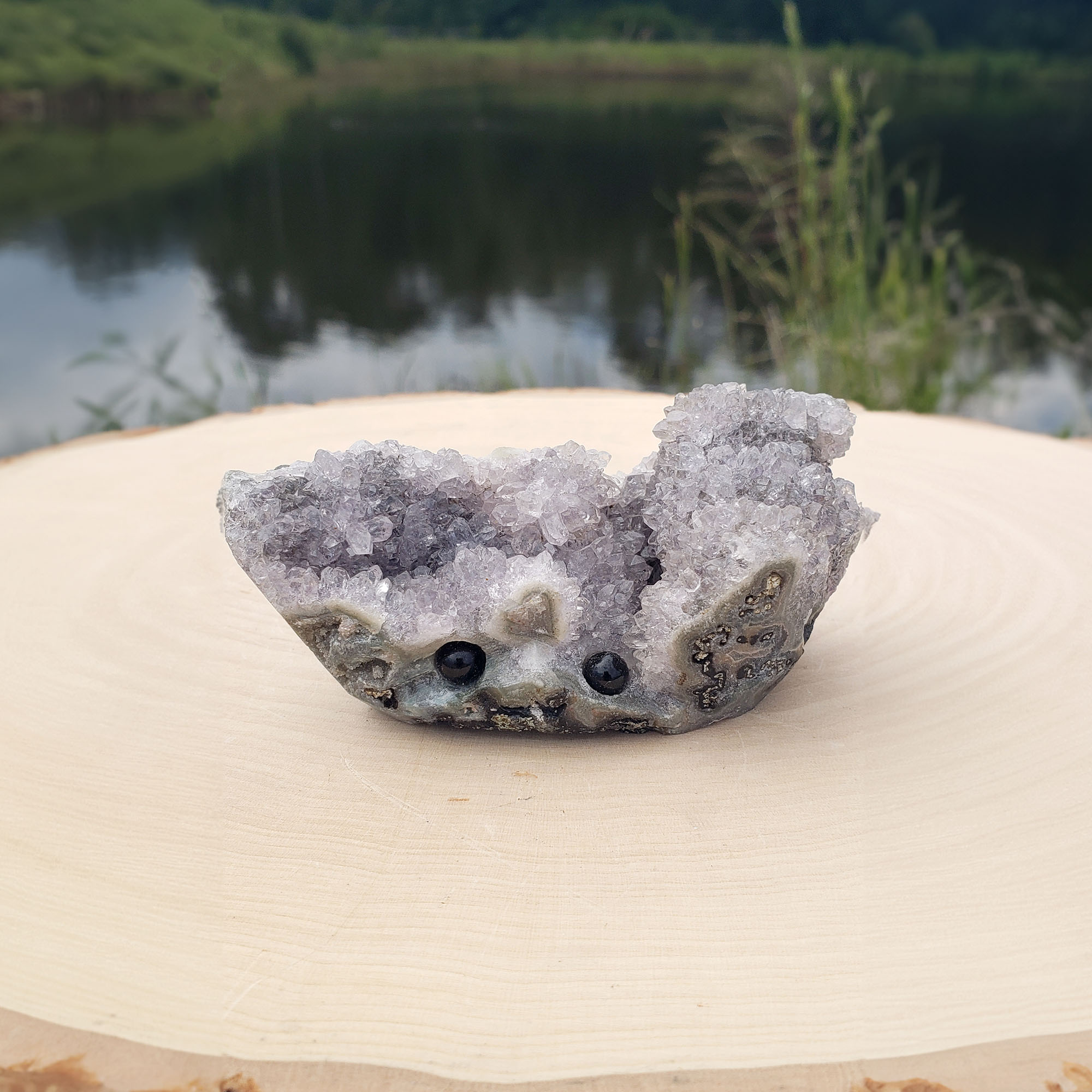 Amethyst Crystal Pet - Crystal Vaults