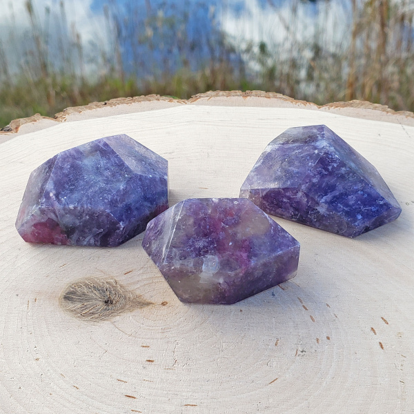 Unicorn Stone Freeform Medium