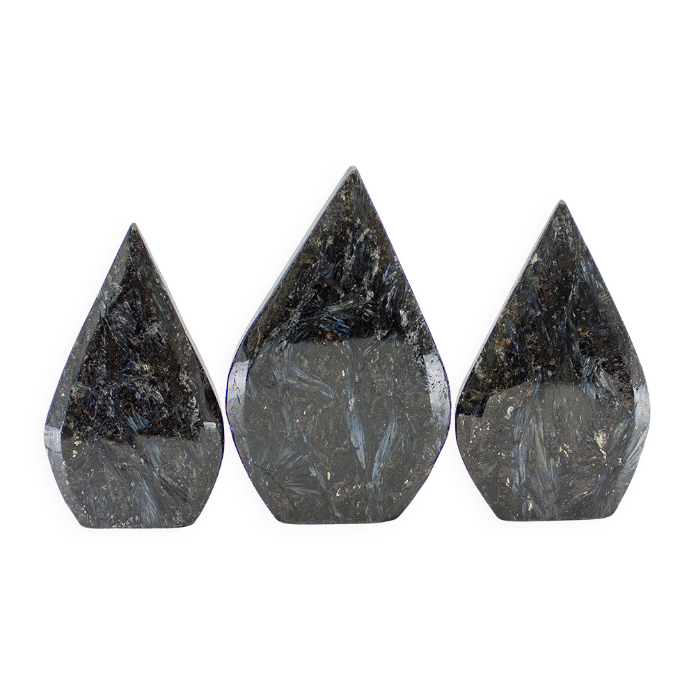 Arfvedsonite Freeform - Image 4