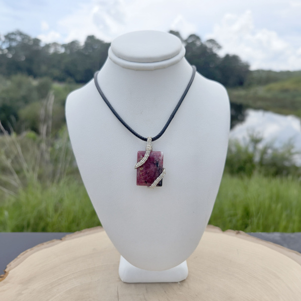 “I am happy being me” one-of-a-kind hand-made exquisite pendant