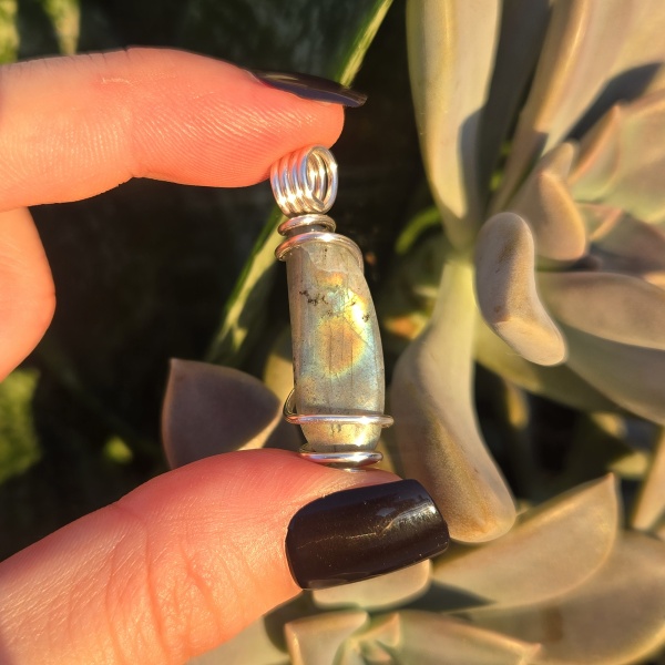 Labradorite Wire Wrapped Pendant