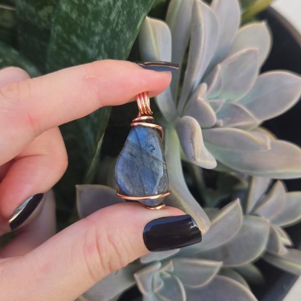 Labradorite Wire Wrapped Pendant
