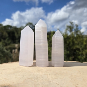 Fluorescent Pink Mangano Calcite Tower